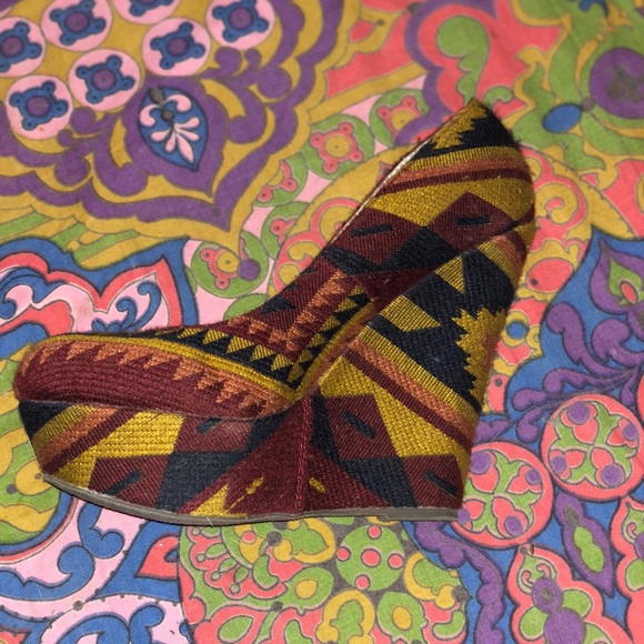Steve Madden Wedge heel 7.5 bohemian print - Picture 6 of 6